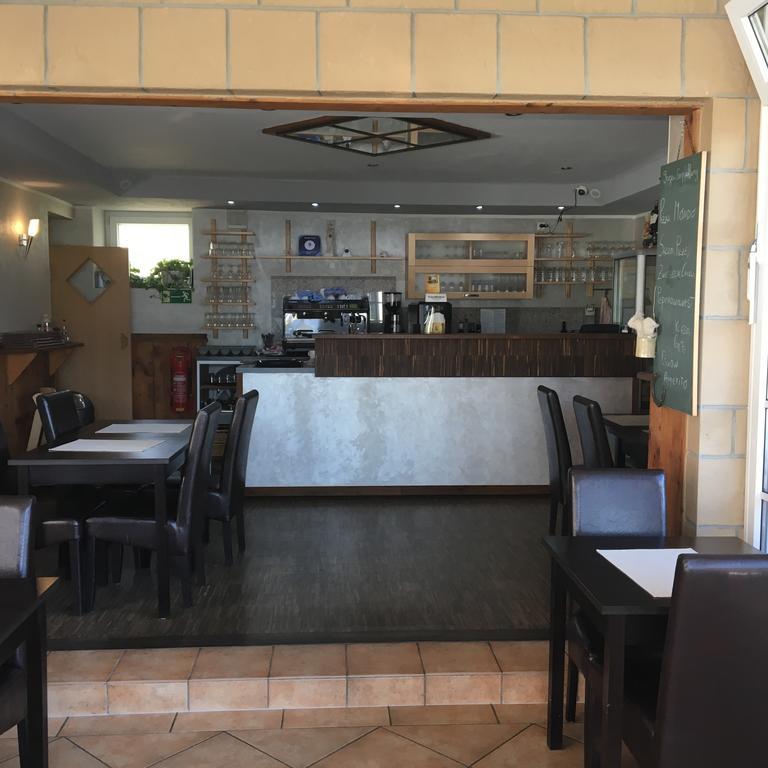 Village Hotel Lautzenhausen Ngoại thất bức ảnh