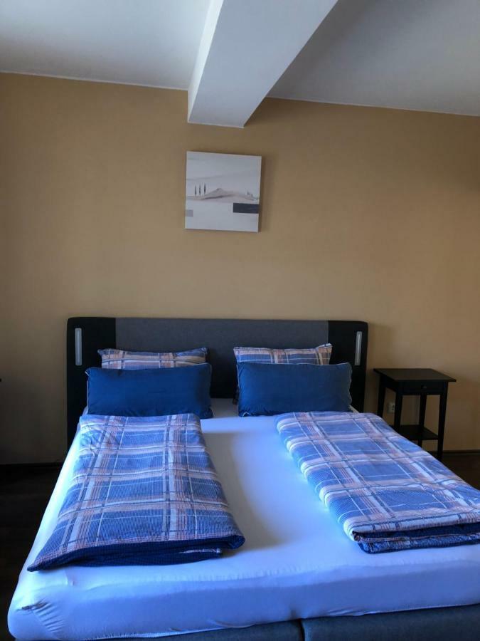 Village Hotel Lautzenhausen Ngoại thất bức ảnh